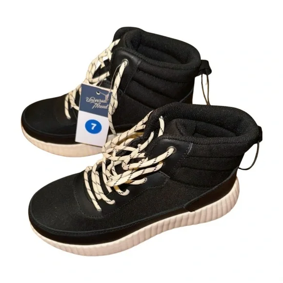 Universal Thread Black and White Lace Up Boots NWT - Picture 5 of 5